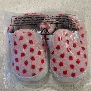 Baby Pink Strawberry Print Slip-On Shoes by